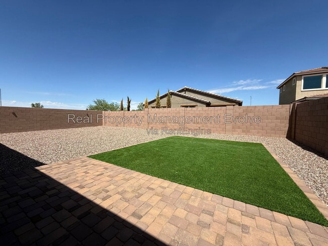 Building Photo - 5352 W Farmhand Dr