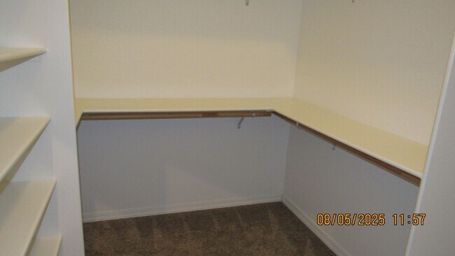 Building Photo - 3 bedroom 2 bathroom 2 car garage + 60FT R...