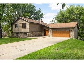 Building Photo - 8666 Windward Cir