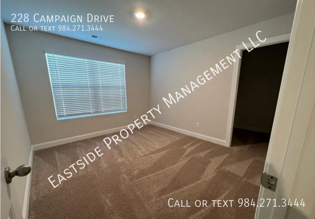 Building Photo - 228 Campaign Dr