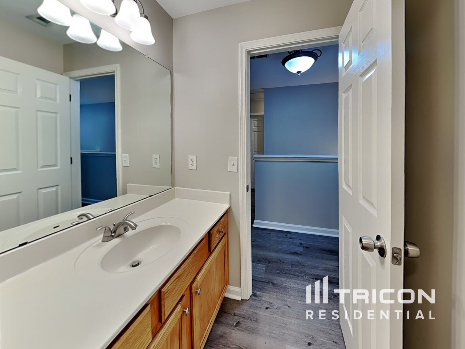 Building Photo - 606 Brookwater Dr
