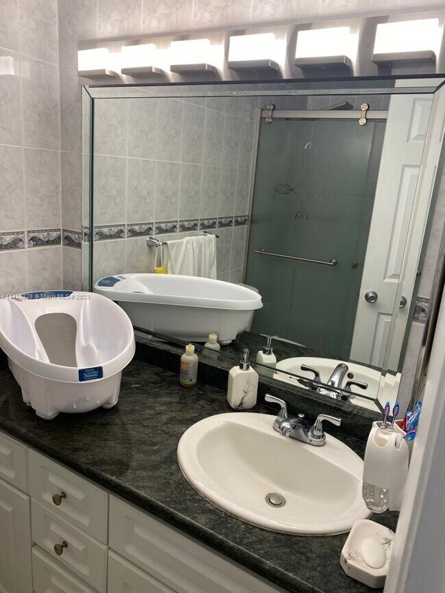 Building Photo - 9440 W Flagler St