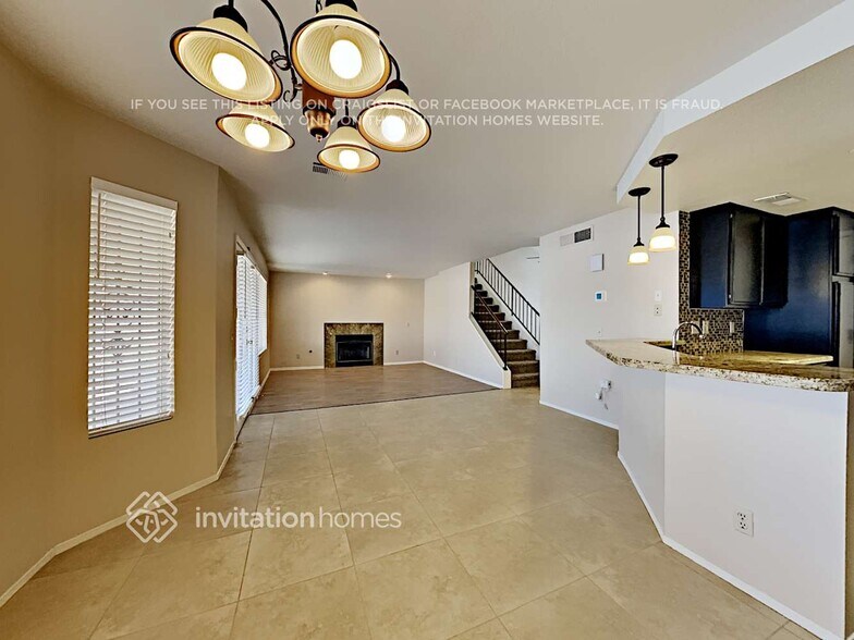Building Photo - 122 Elegante Way