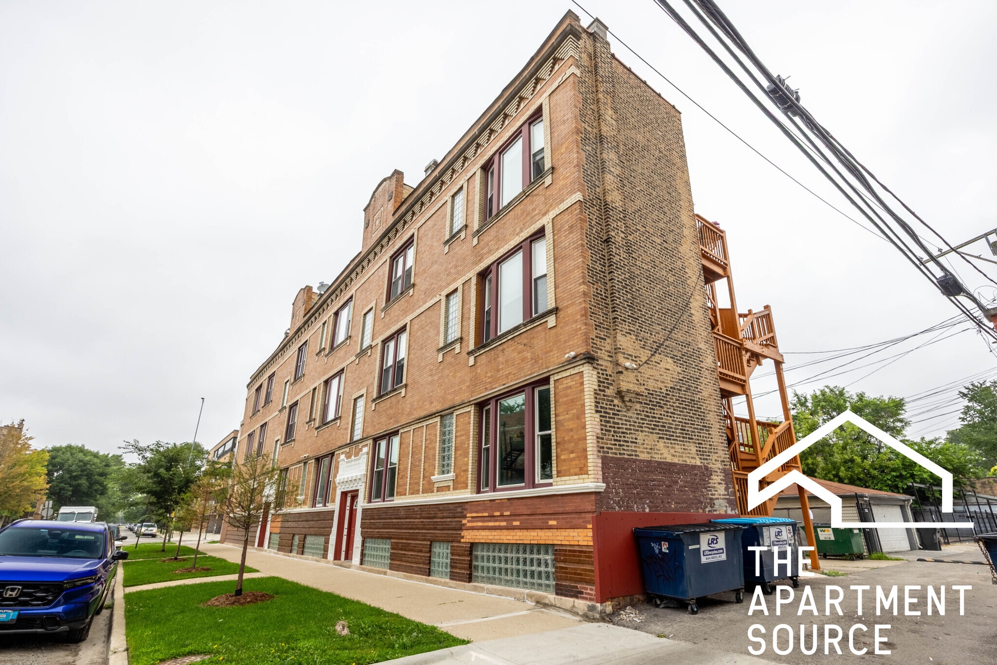 Building Photo - 1349 N Washtenaw Ave