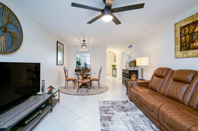 Building Photo - 1225 Carlton Ct