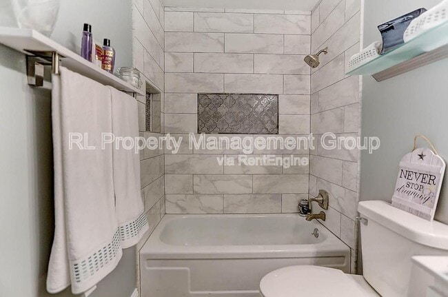 Building Photo - 4714 Merrifield Pl