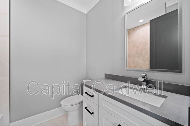 Building Photo - 2345 Bahia Vista St