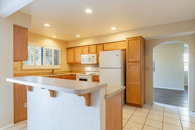 Building Photo - 630 W Cassidy Pl