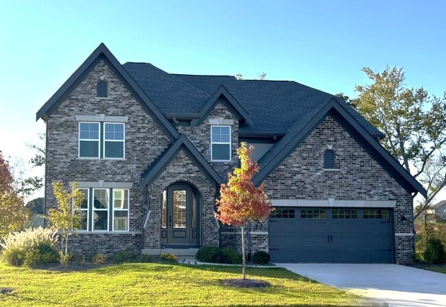 Building Photo - 72 Clear Lk Pkwy