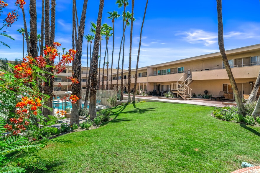 Building Photo - 277 E Alejo Rd