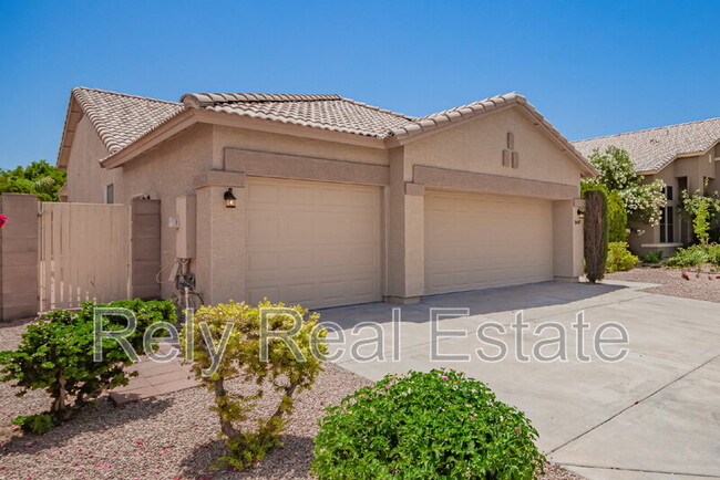 Building Photo - 3447 W Via Montoya Dr