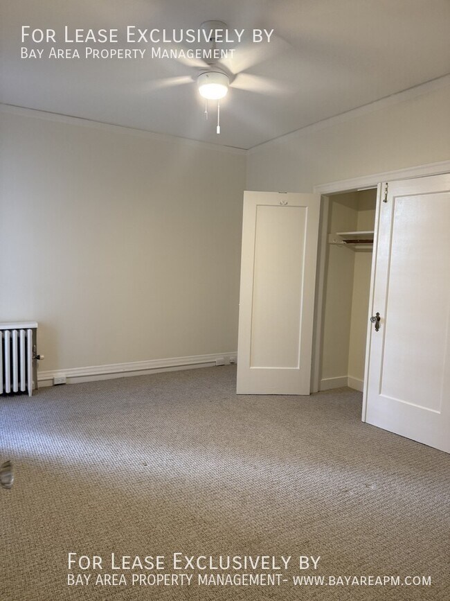 Building Photo - 345 Forest St