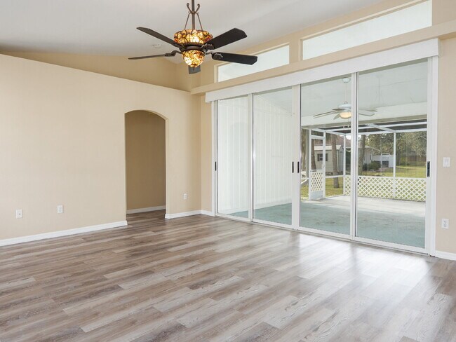 Building Photo - RENT THIS HOME WITH ZERO DEPOSIT