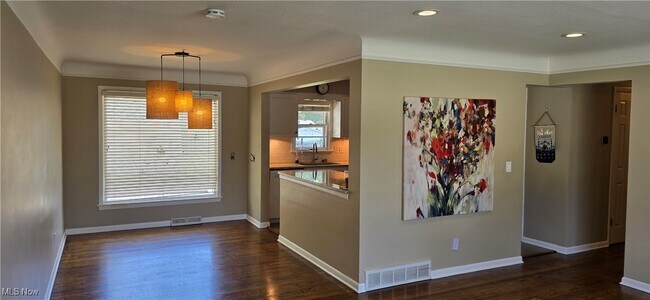 Building Photo - 3691 Higley Rd