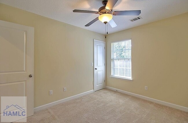 Building Photo - 209 Augusta Way