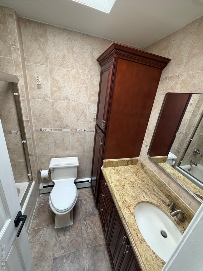 Building Photo - 144-50 25th Rd