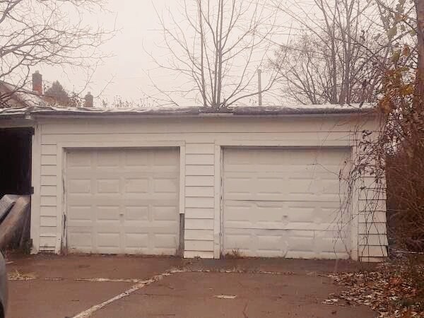 Building Photo - 4305 E 71st St
