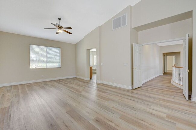 Building Photo - 89 Dollar Pointe Ave