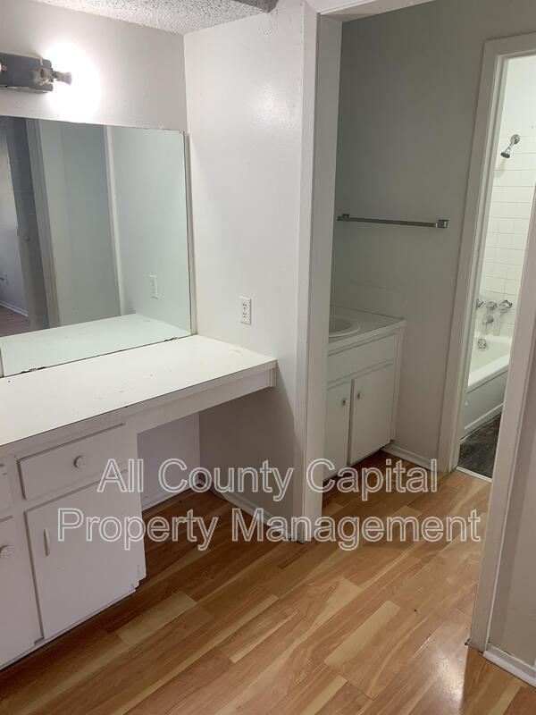 Building Photo - 2904 Sweeney Ln