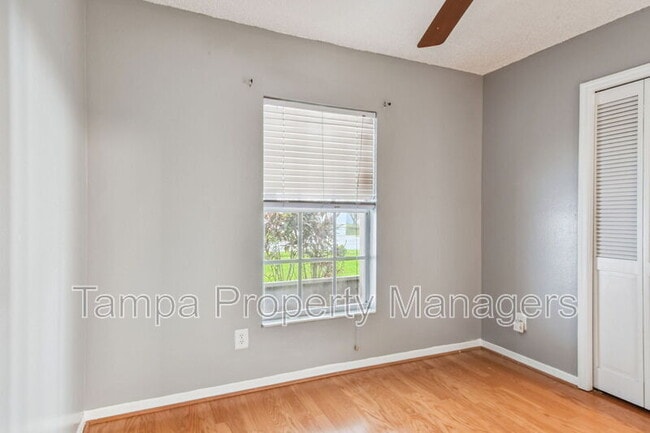 Building Photo - 16214 Pebblebrook Dr