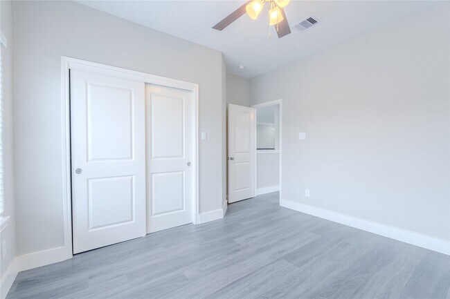 Building Photo - 5807 Cypress Mound Ct