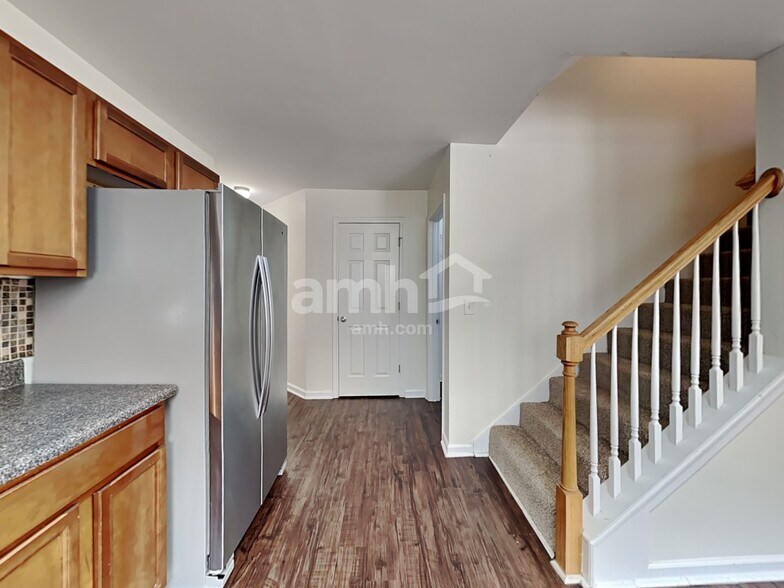 Building Photo - 3805 Hawk Tail Drive