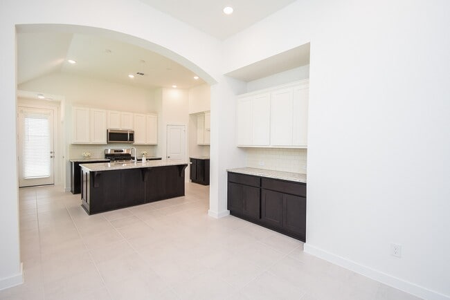 Building Photo - 5115 Murillo Dr