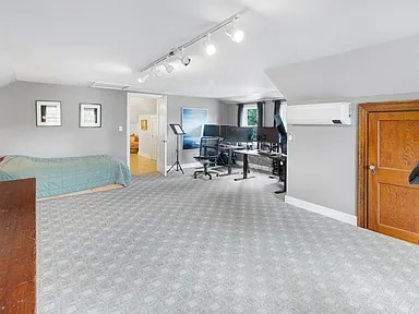 Building Photo - 14 Bellegarde Ave