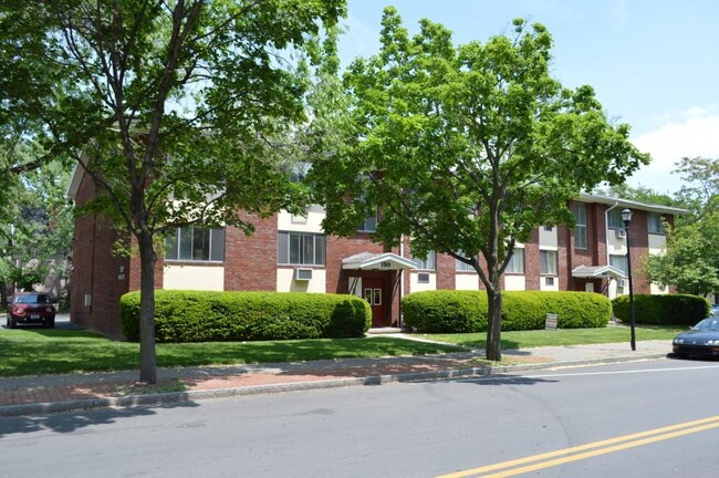 Primary Photo - 150 Park Ave