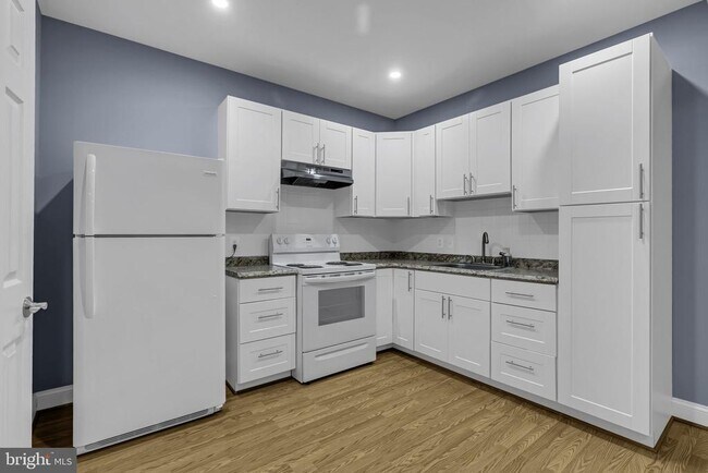 Building Photo - 40560 Aldie Springs Dr