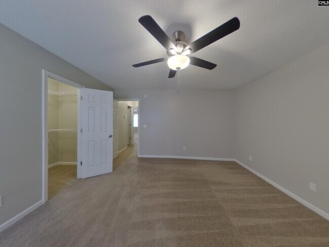Building Photo - 208 Denby Cir