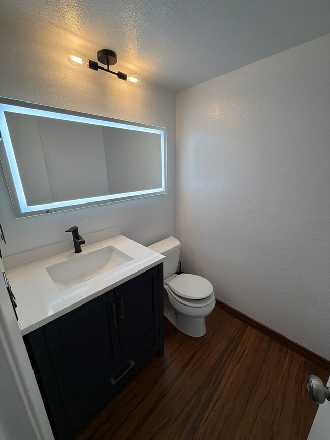 Building Photo - 3 BEDROOM ELEGANCE IN MISSION VIEJO'S PRESTIGIOUS CALIFORNIA COLONY