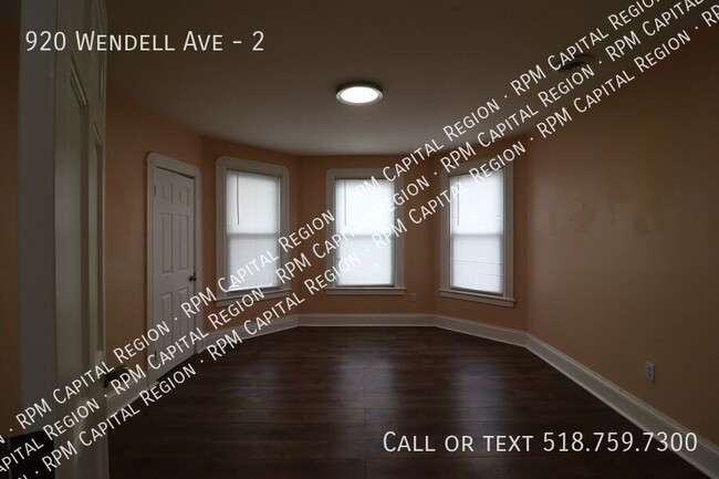 Primary Photo - 3 Bedroom with extra room on Wendell Ave