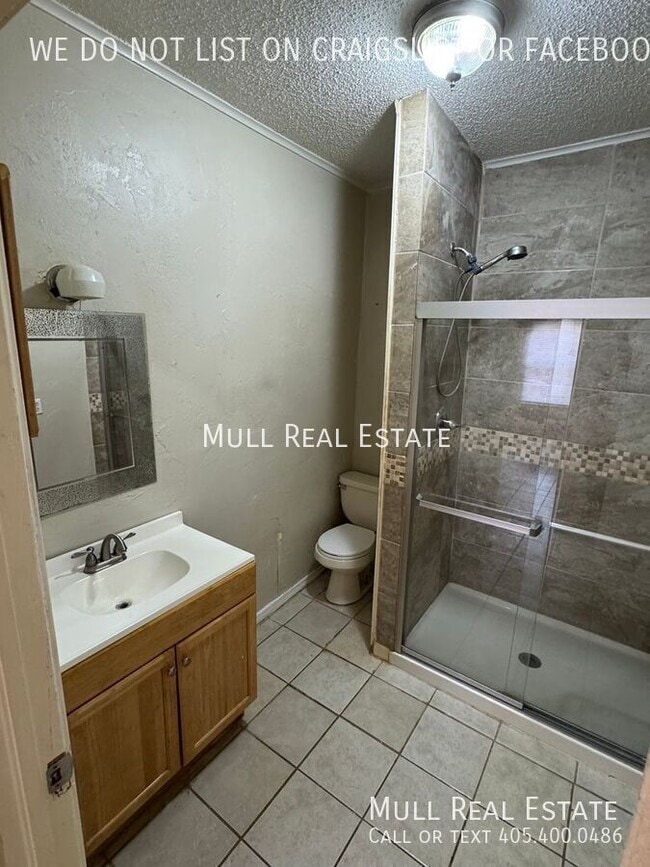 Building Photo - 3502 N Wilburn Ave