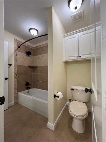 Building Photo - 609 Goliad Dr