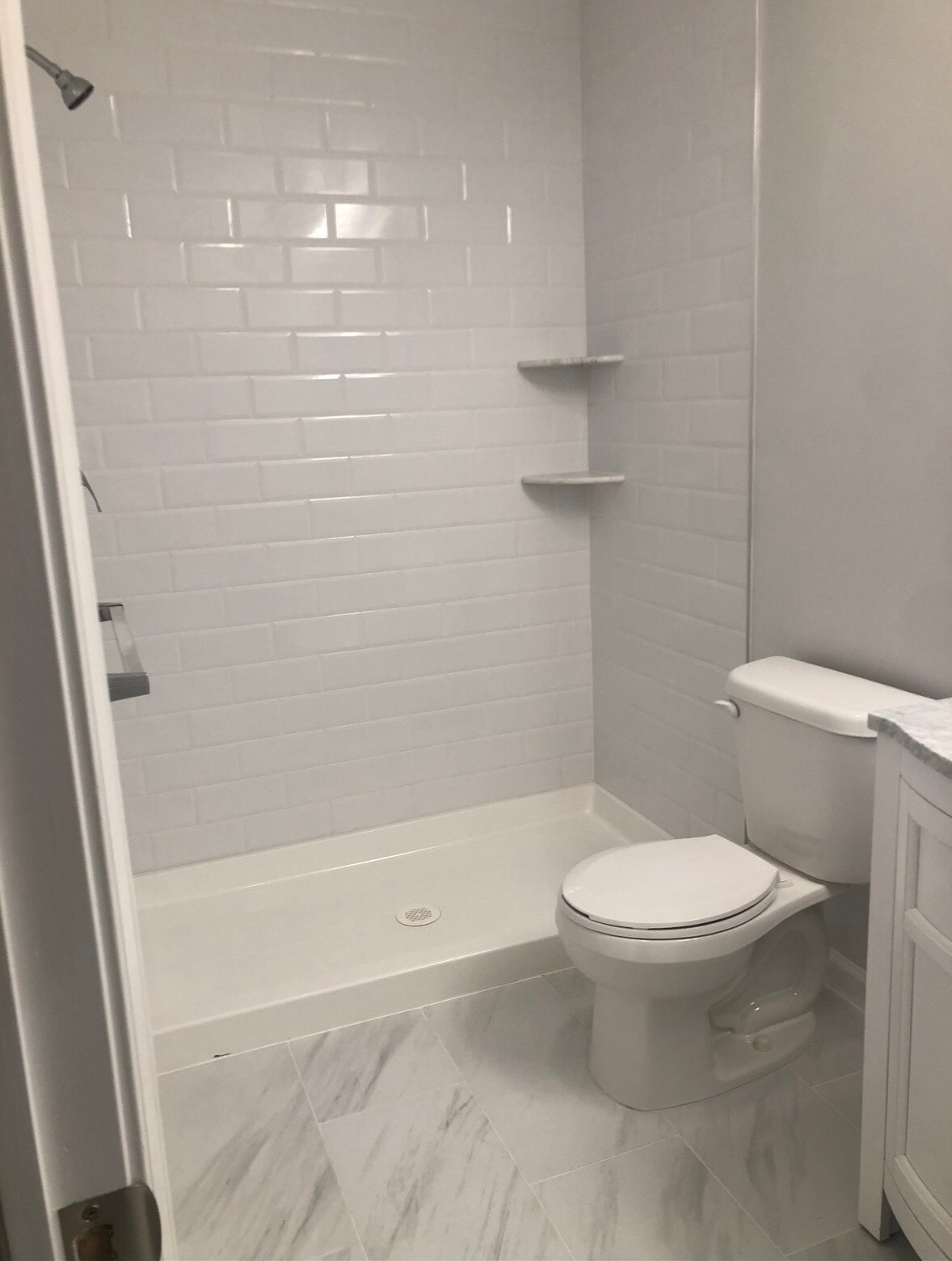 Building Photo - 36 Abbotsford Ave