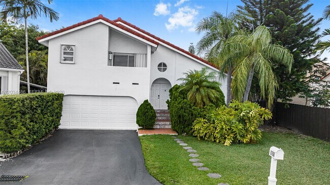 Building Photo - 6768 SW 104th Ave
