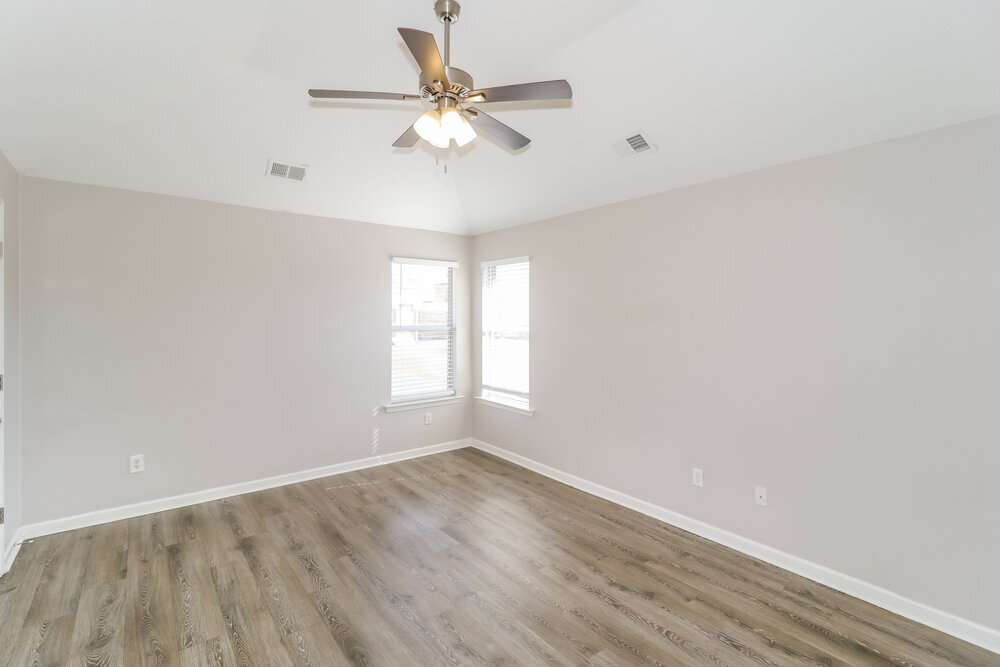 Building Photo - 4844 Pine Forrest Dr