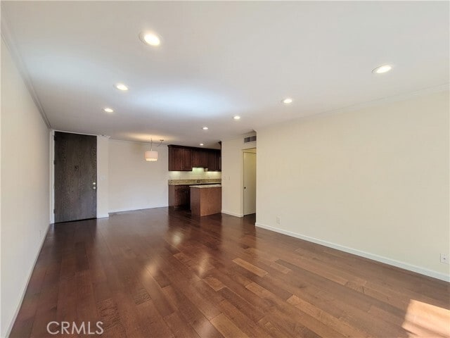 Building Photo - 448 N Bellflower Blvd