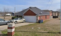 Building Photo - 2919 N El Centro Way