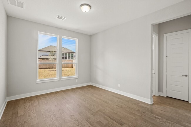 Building Photo - 10823 Sandy Iss Ct