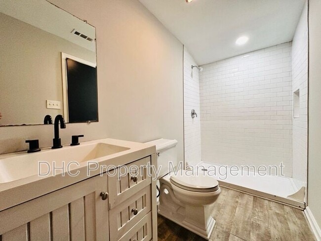 Building Photo - 3630 Boulder Park Dr SW