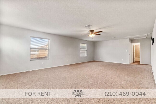 Building Photo - 13550 Lily Ln