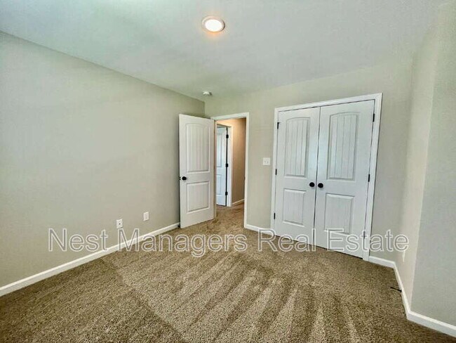 Building Photo - 141 Burnside Dr