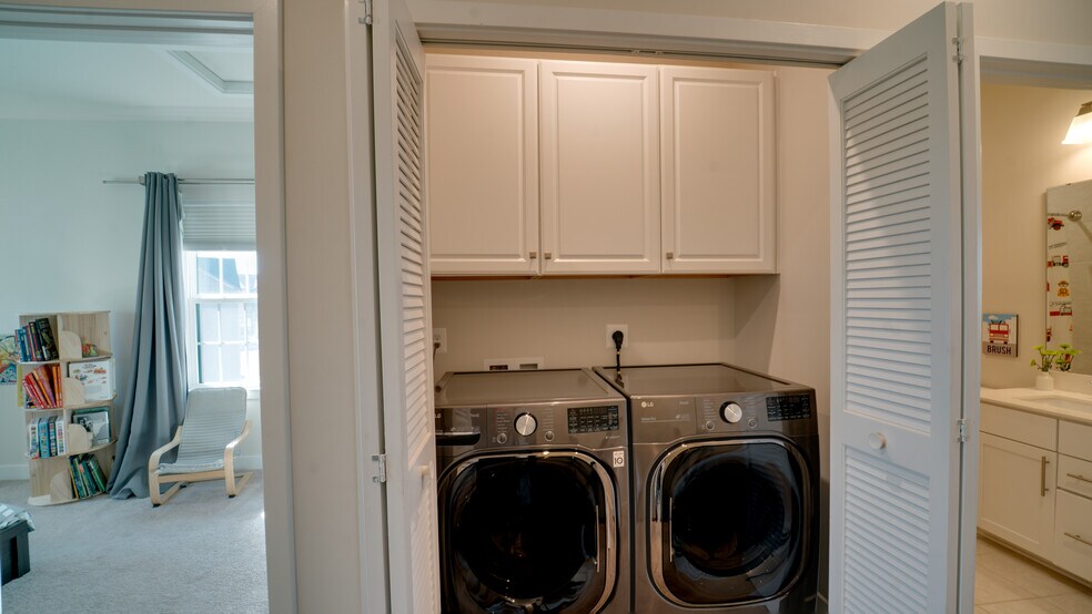 Building Photo - 2630 Jetstream Rd