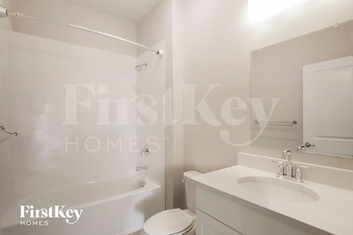 Building Photo - 17827 Passionflower Cir