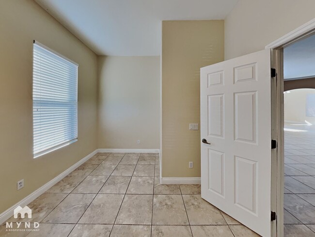 Building Photo - 3721 Tiger Ridge Ln