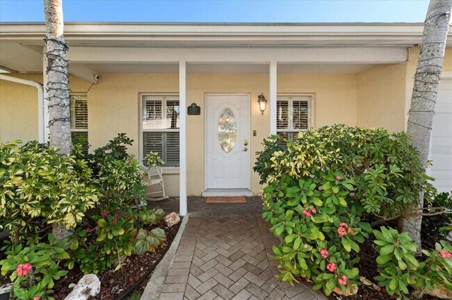 Building Photo - 1387 Moonmist Dr