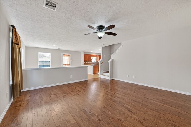 Building Photo - 20631 Tayman Oaks Dr