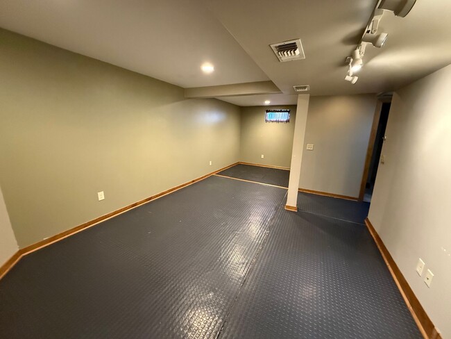 Building Photo - 228 8th Ave SE